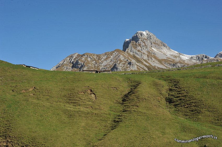 087 Baite Zuccone - Corna Piana.JPG